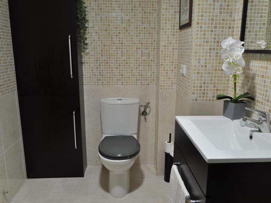 Acogedor Apartamento En Burriana Centro Exterior foto